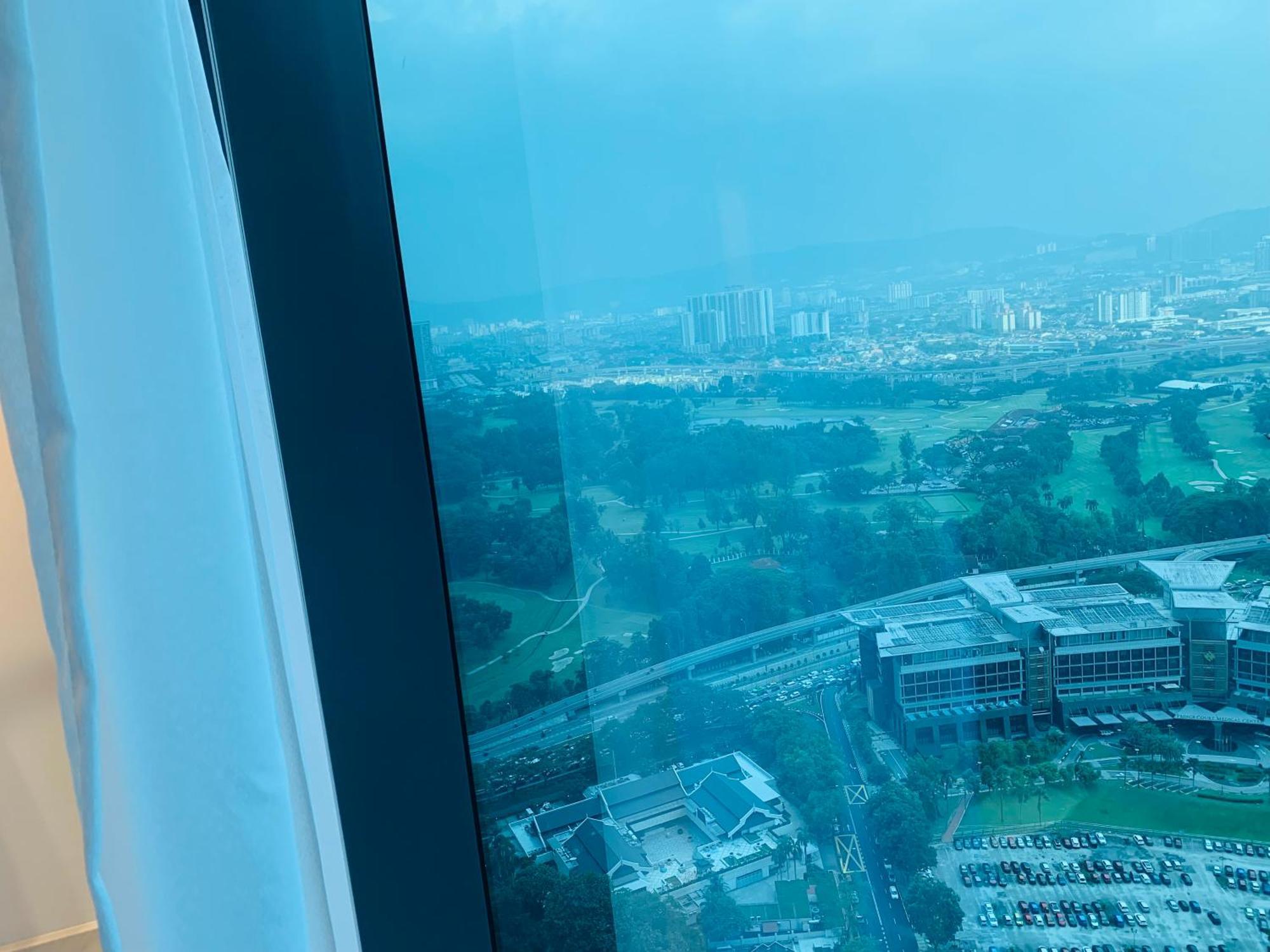 Pangsapuri Eaton Residences Klcc By Ikon *