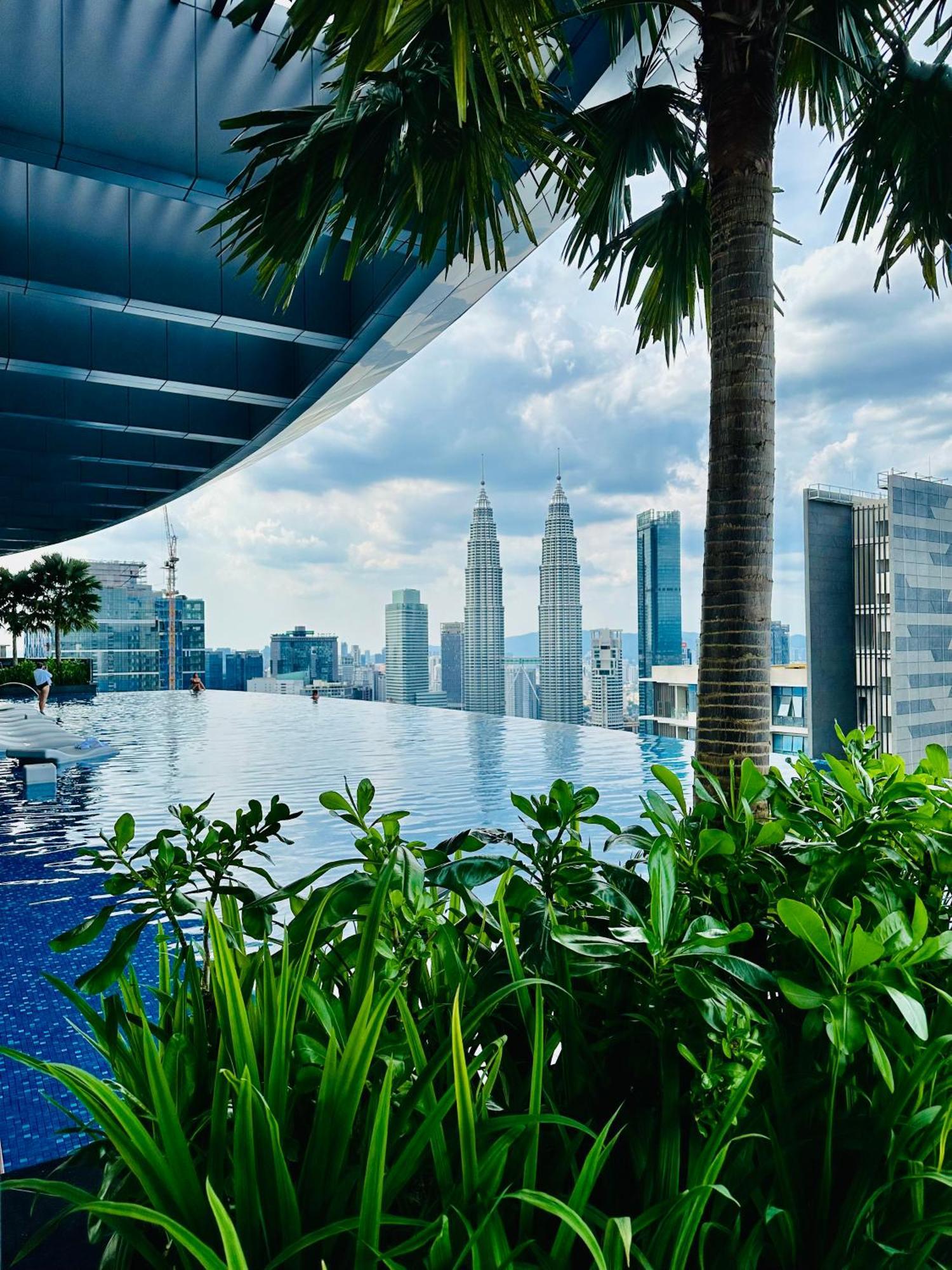 Eaton Residences Klcc By Ikon * Kuala Lumpur