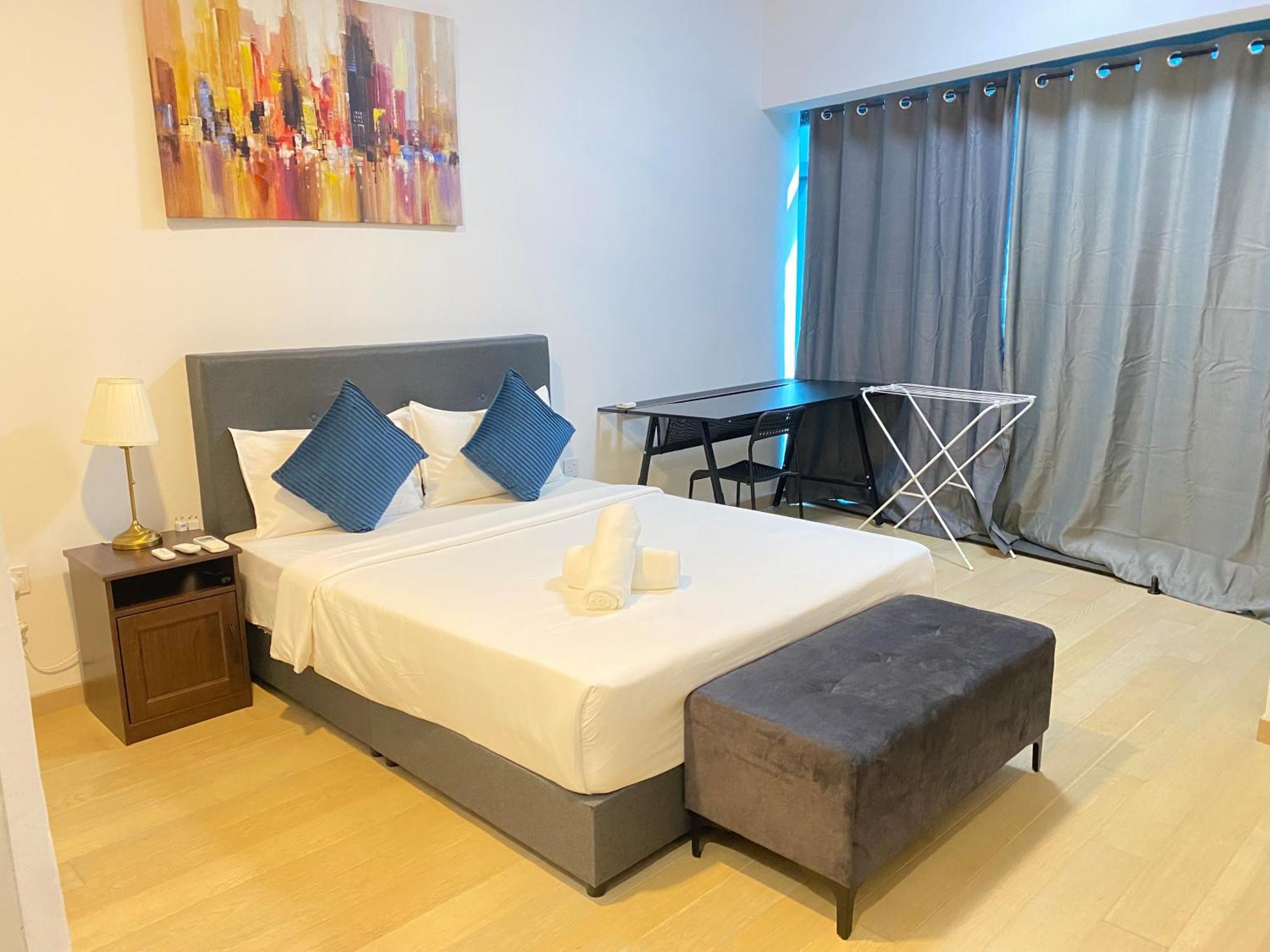 Eaton Residences Klcc By Ikon Apartemen